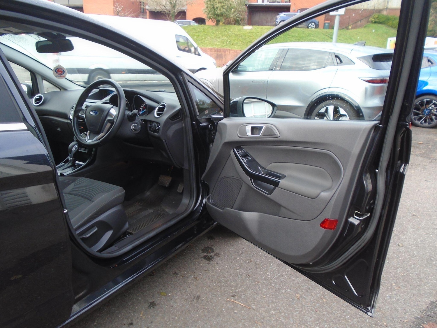 Used Ford Fiesta 2015 for sale - 76715050: Photo 17