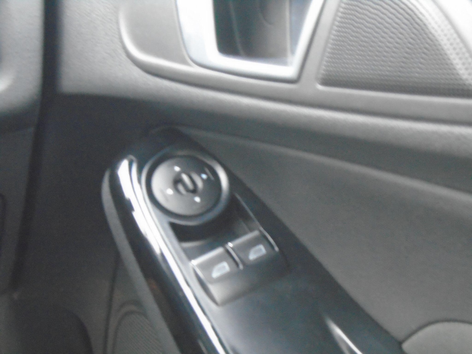 Used Ford Fiesta 2015 for sale - 76715050: Photo 39