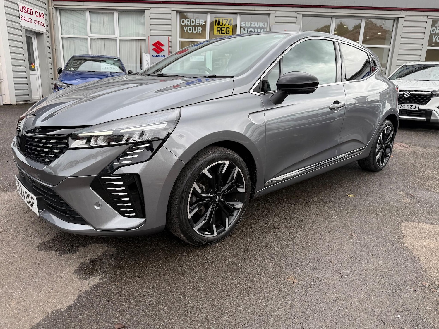 Used Renault Clio 2024 for sale - 76408398: Photo 3