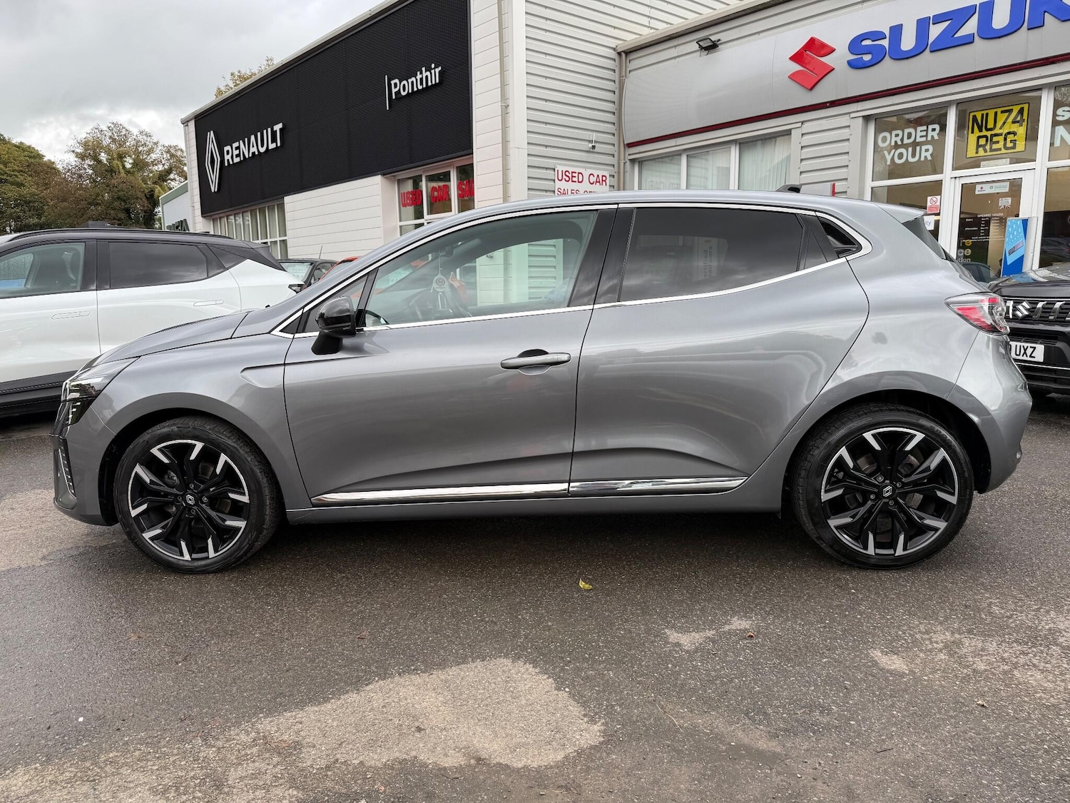 Used Renault Clio 2024 for sale - 76408398: Photo 6