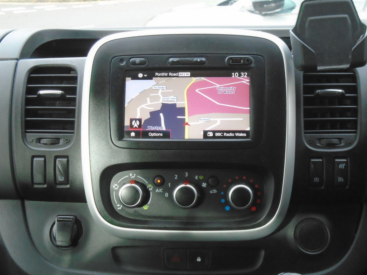 Used Renault Trafic 2020 for sale - 76994671: Photo 32