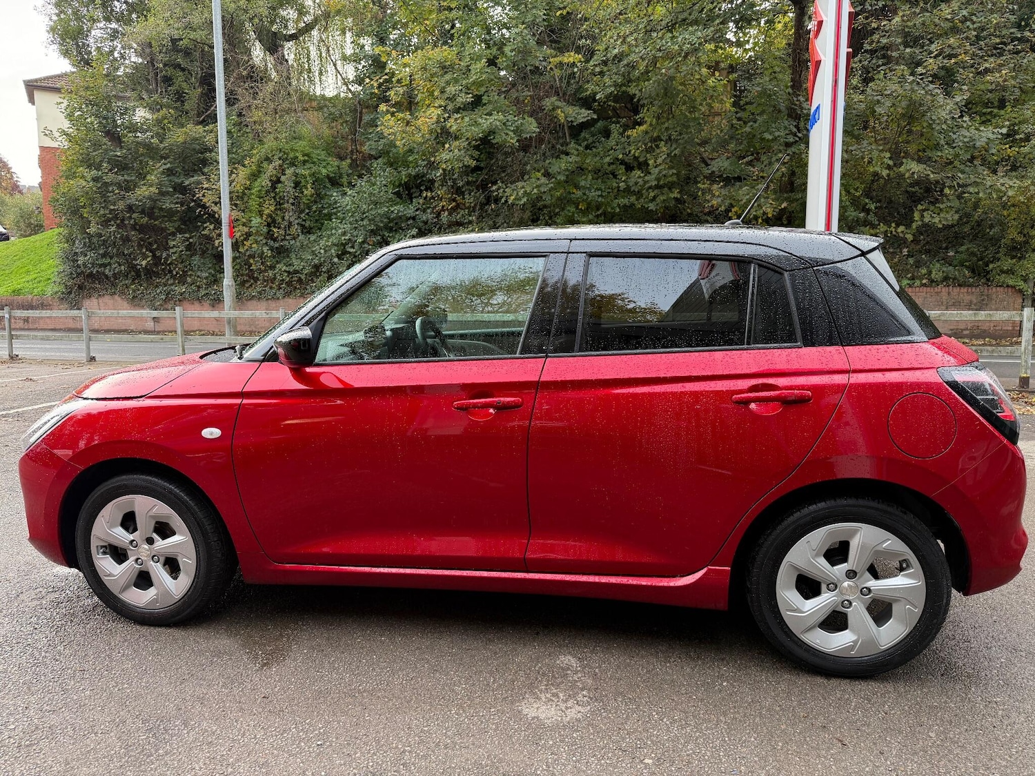 Used Suzuki Swift for sale - 76996359: Photo 4