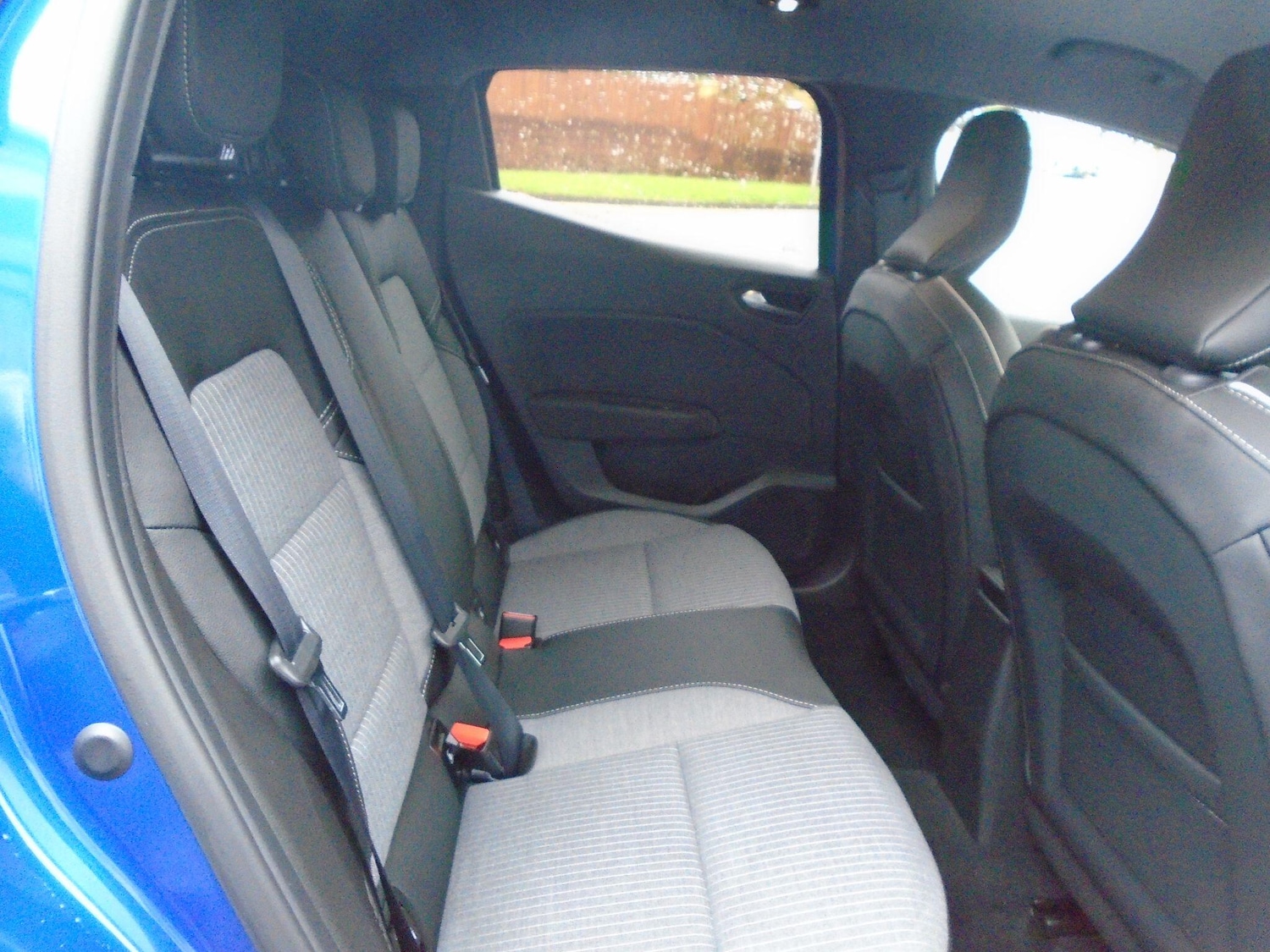 Used Renault Clio 2024 for sale - 76645100: Photo 25