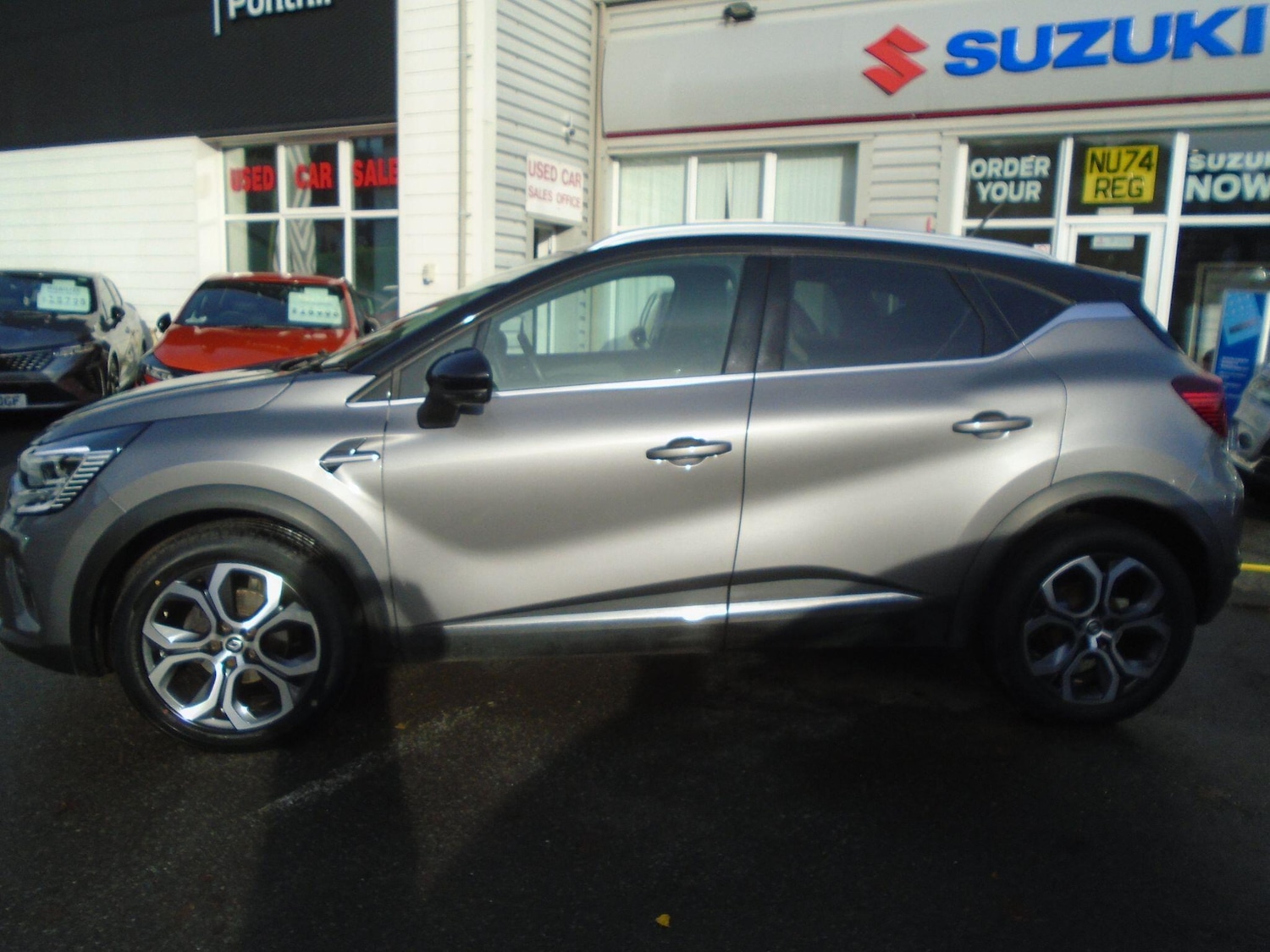 Used Renault Captur 2022 for sale - 76645512: Photo 4