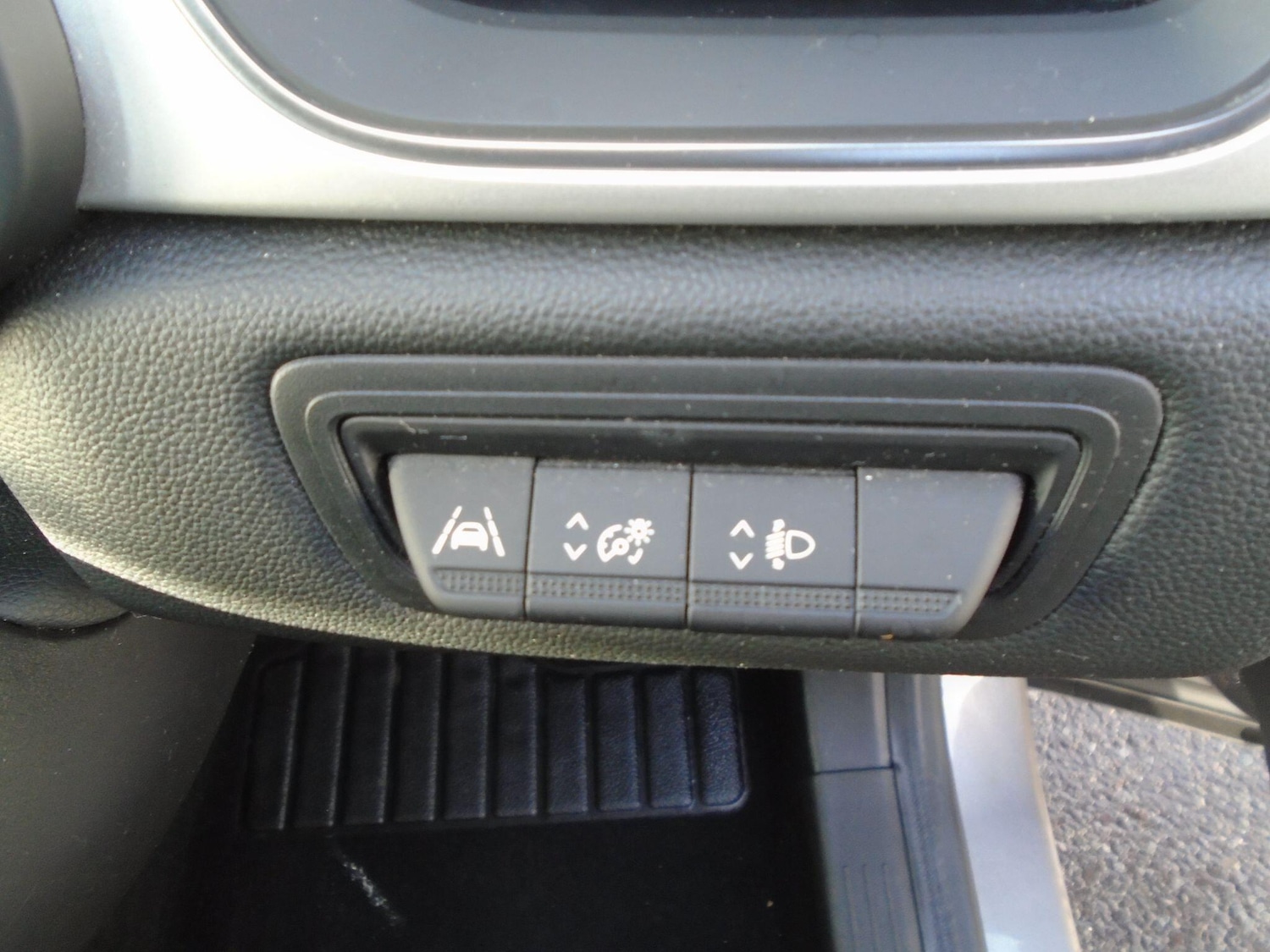 Used Renault Captur 2022 for sale - 76645512: Photo 43