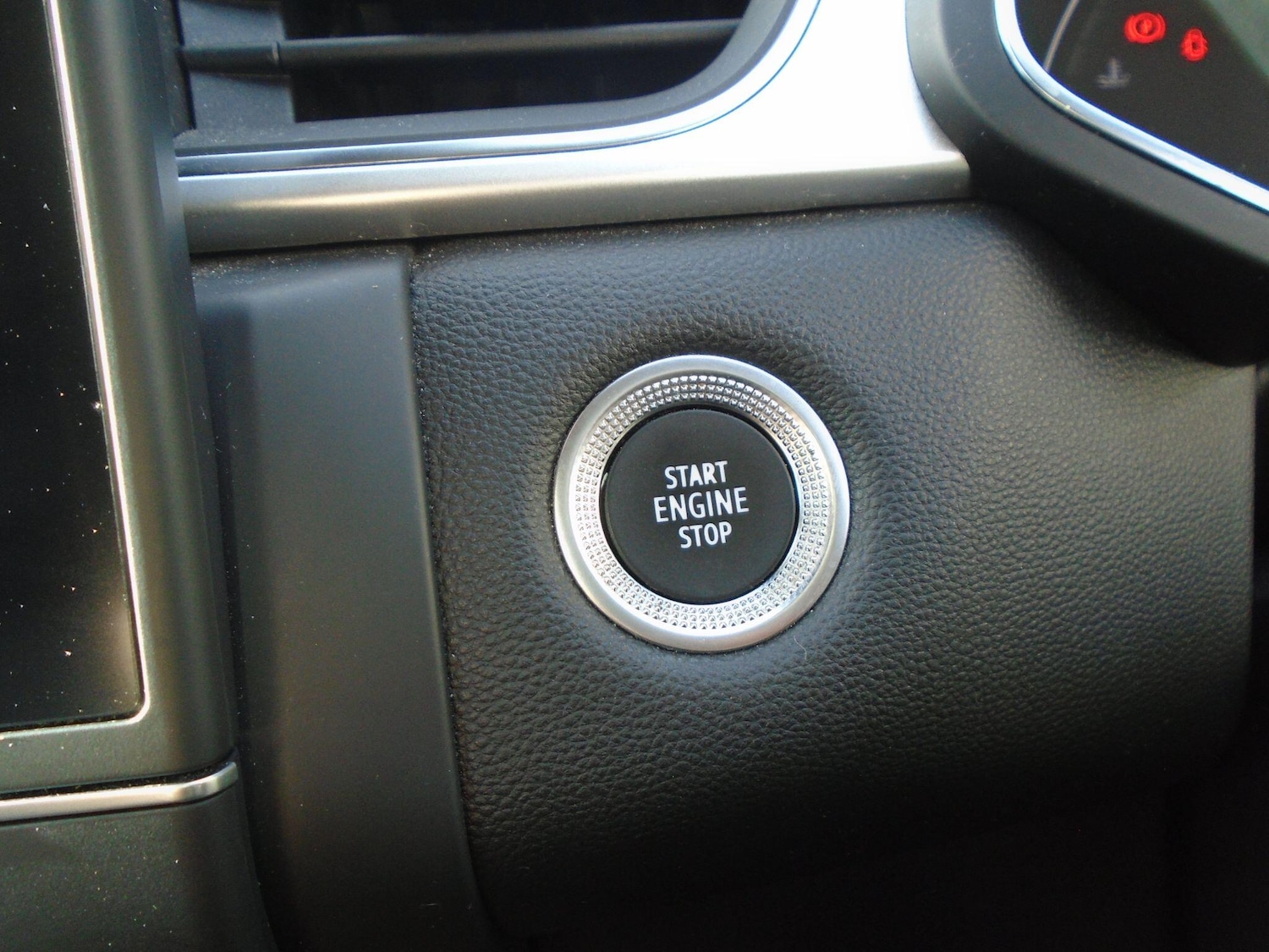 Used Renault Captur 2022 for sale - 76645512: Photo 44