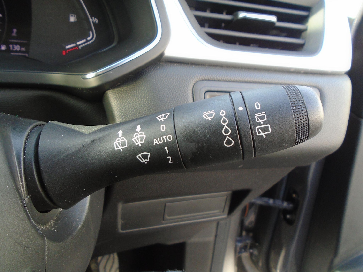 Used Renault Captur 2022 for sale - 76645512: Photo 48