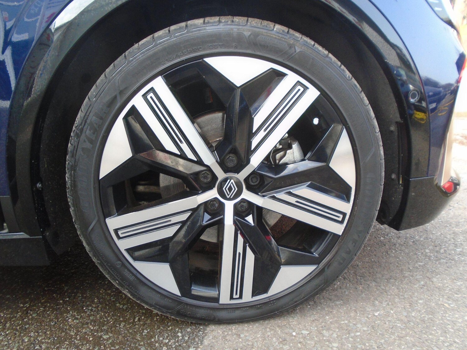 Used Renault Megane E Tech for sale - 77769512: Photo 19