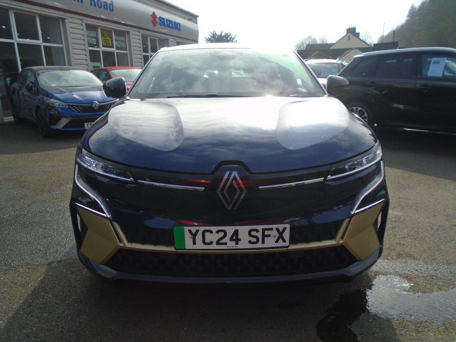 Used Renault Megane E Tech for sale - 77769512: Photo 2