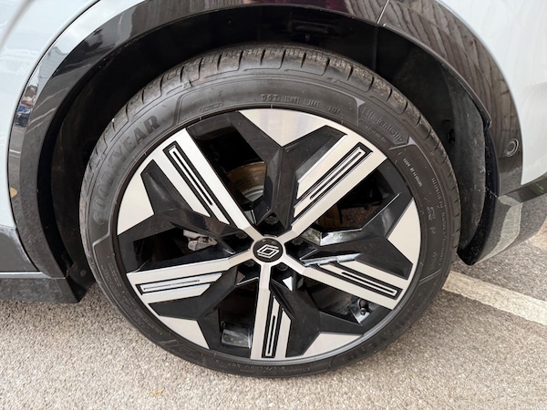 Used Renault Megane E Tech 2024 for sale - 76214925: Photo 15
