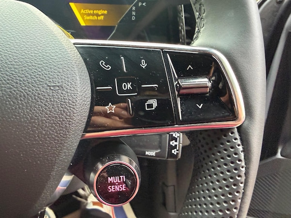 Used Renault Megane E Tech 2024 for sale - 76214925: Photo 31