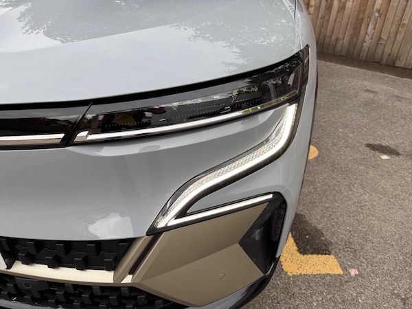 Used Renault Megane E Tech 2024 for sale - 76214925: Photo 8