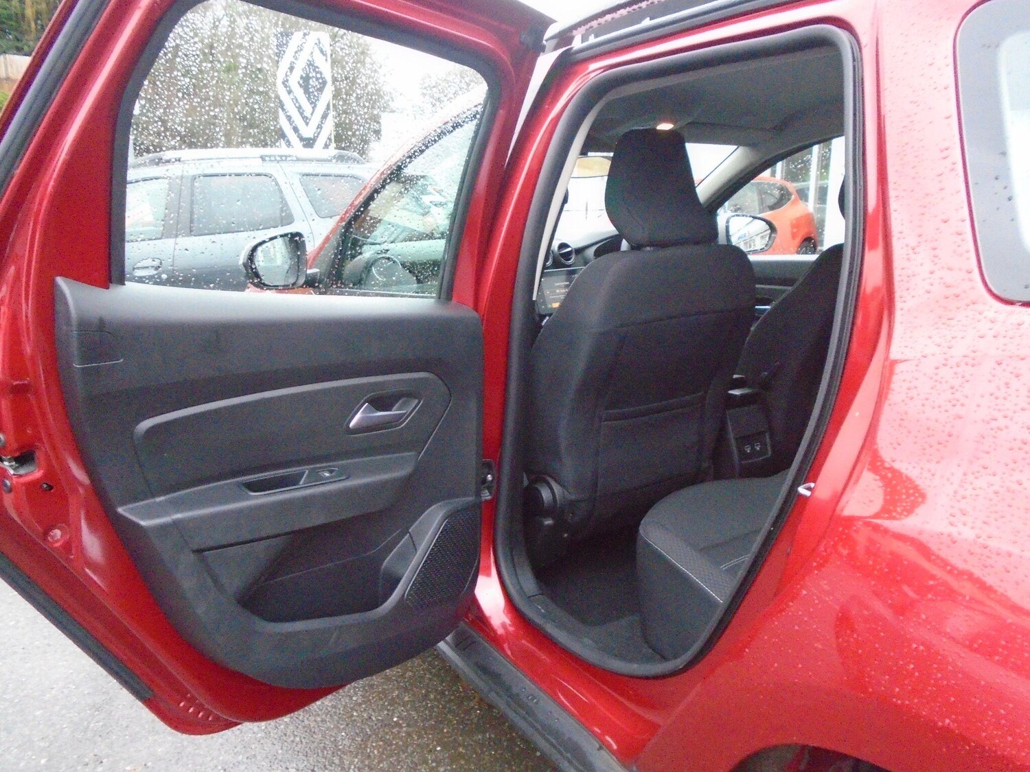 Used Dacia Duster 2022 for sale - 76994633: Photo 31