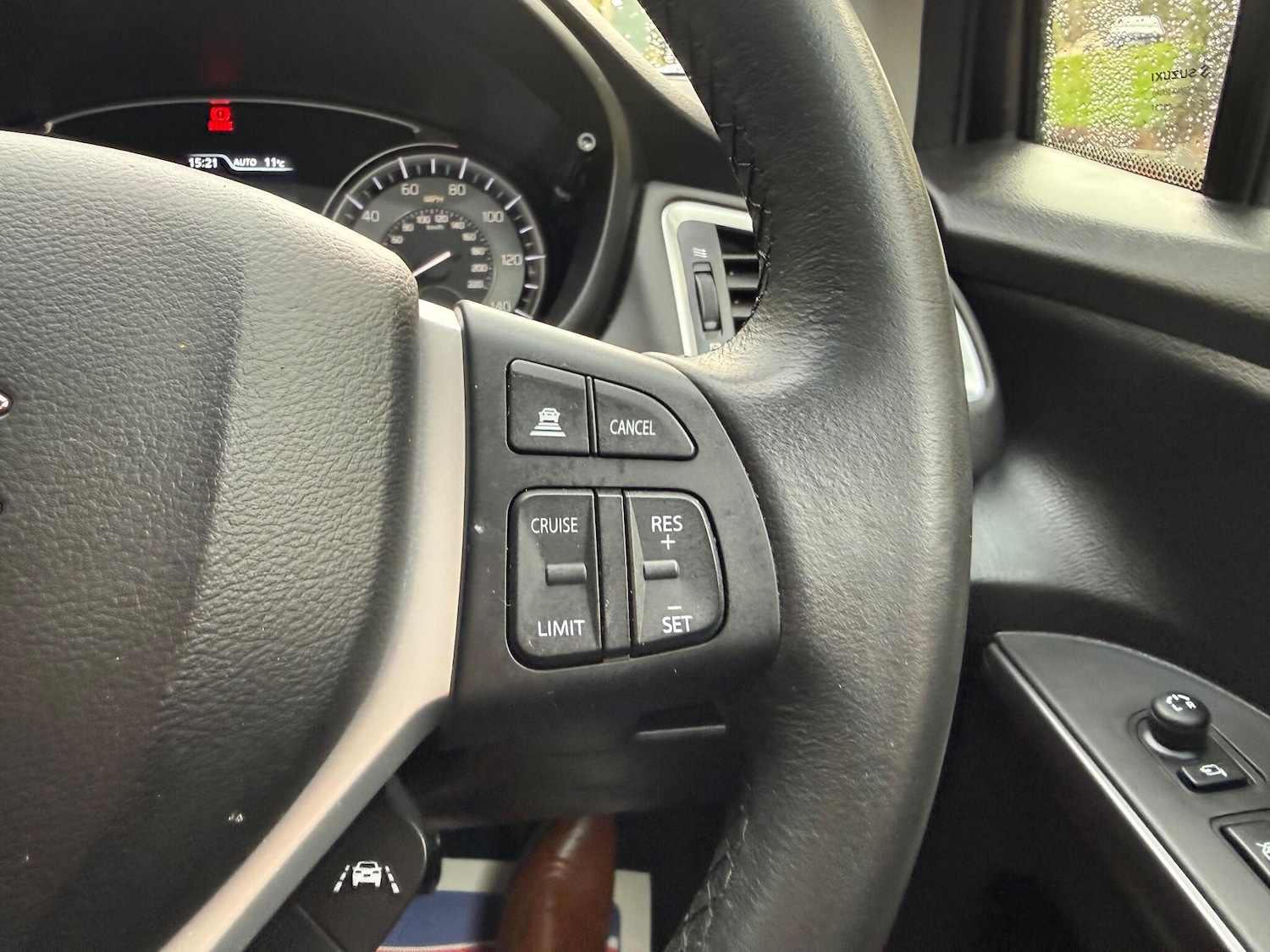 Used Suzuki SX4 S-Cross for sale - 76997697: Photo 33