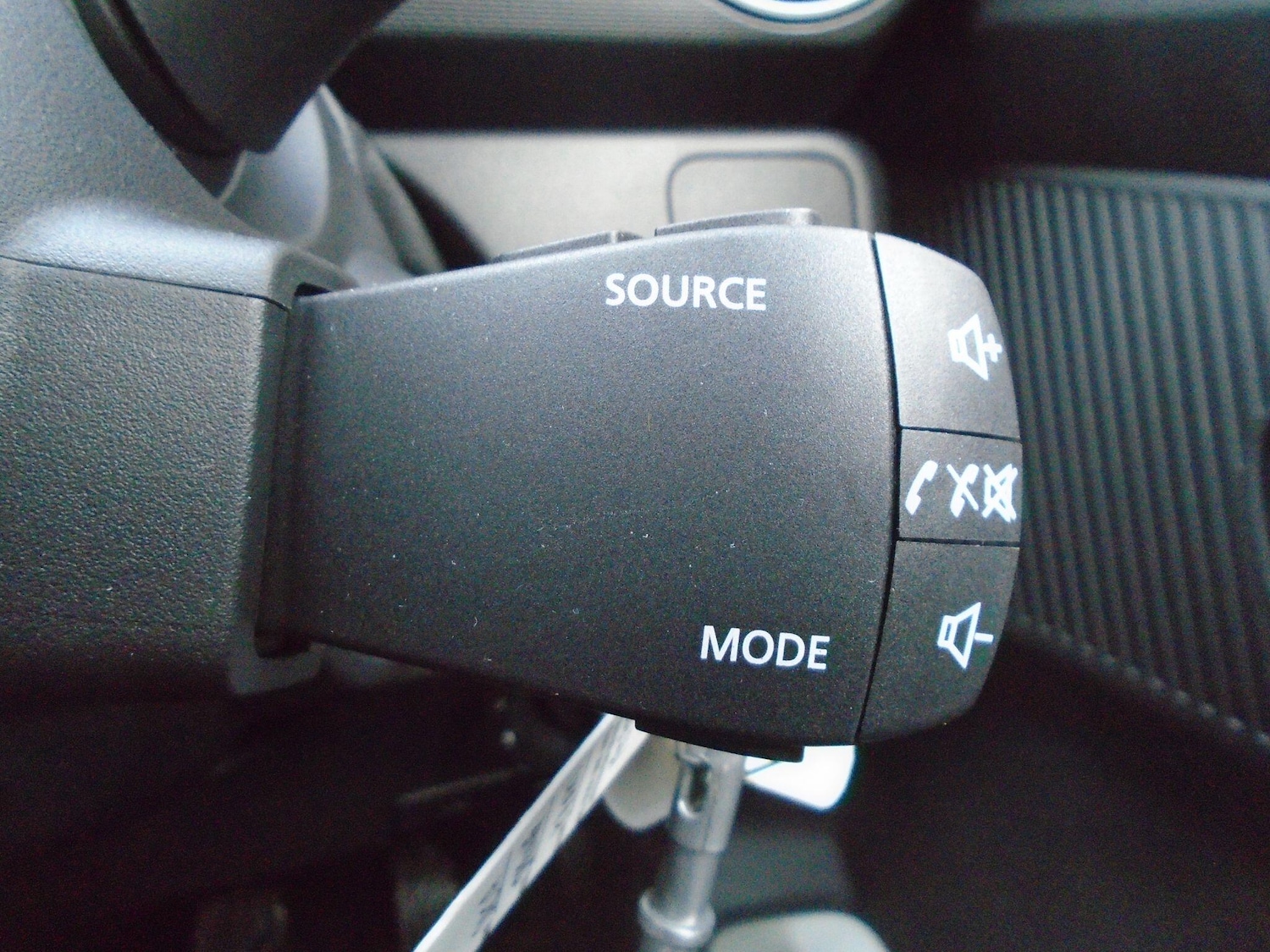 Used Dacia Spring 2025 for sale - 77305300: Photo 35