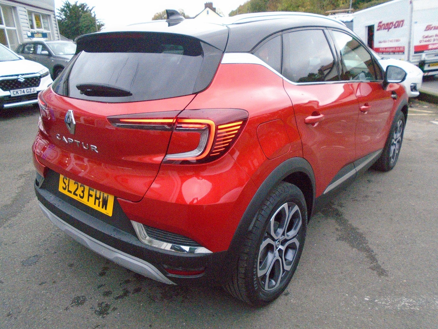 Used Renault Captur for sale - 76994481: Photo 17