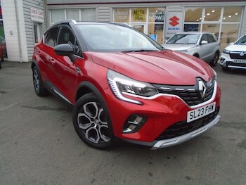 Used Renault Captur 2023 for sale - 76994481: Photo