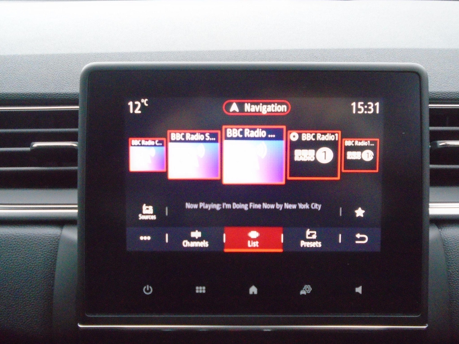 Used Renault Captur for sale - 76994481: Photo 41