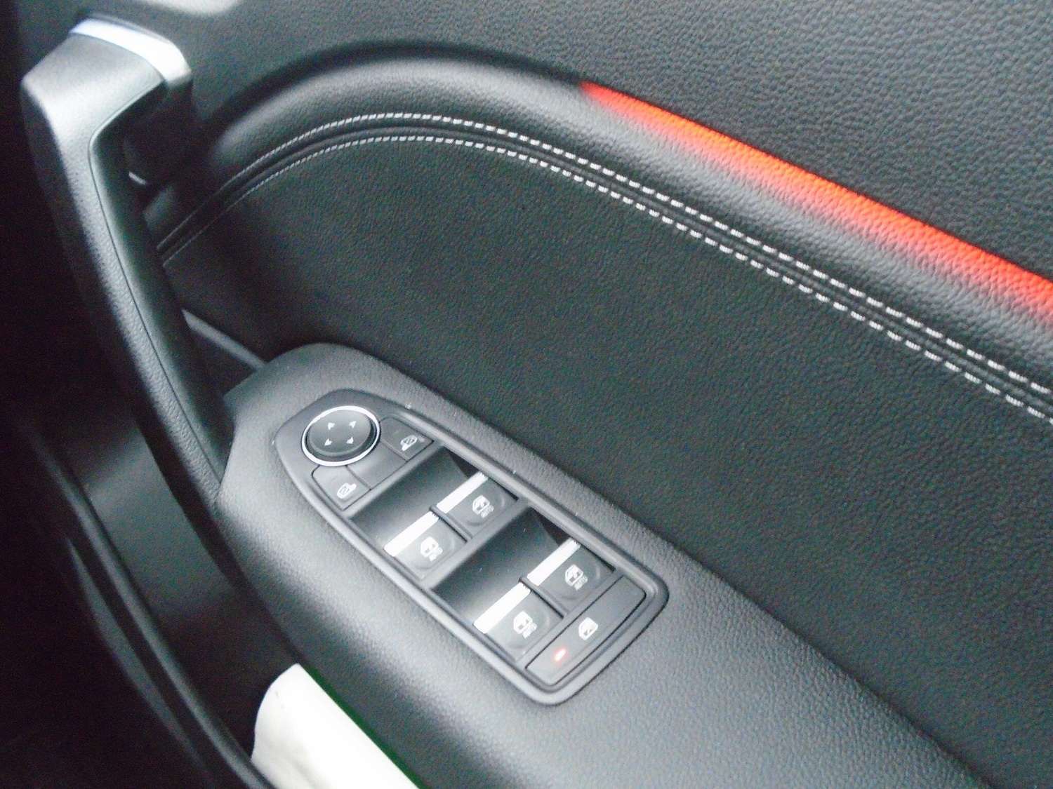 Used Renault Captur for sale - 76994481: Photo 45