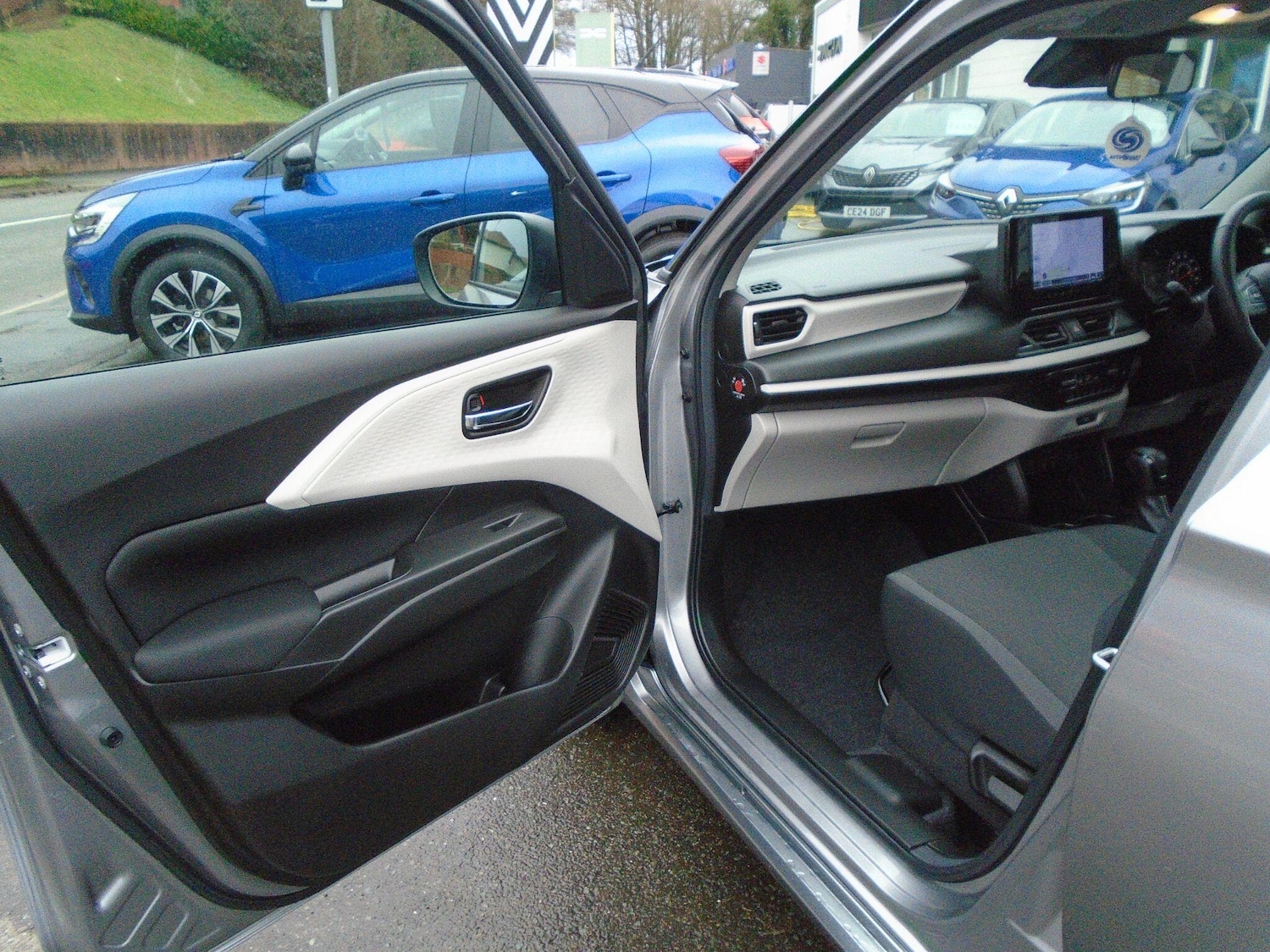 Used Suzuki Swift 2025 for sale - 77550512: Photo 22