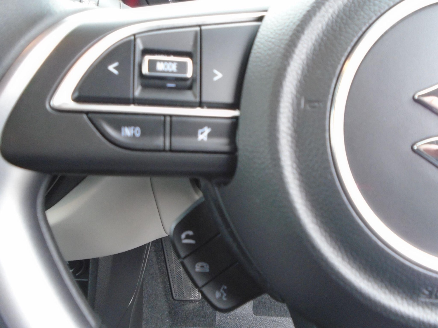 Used Suzuki Swift 2025 for sale - 77550512: Photo 45