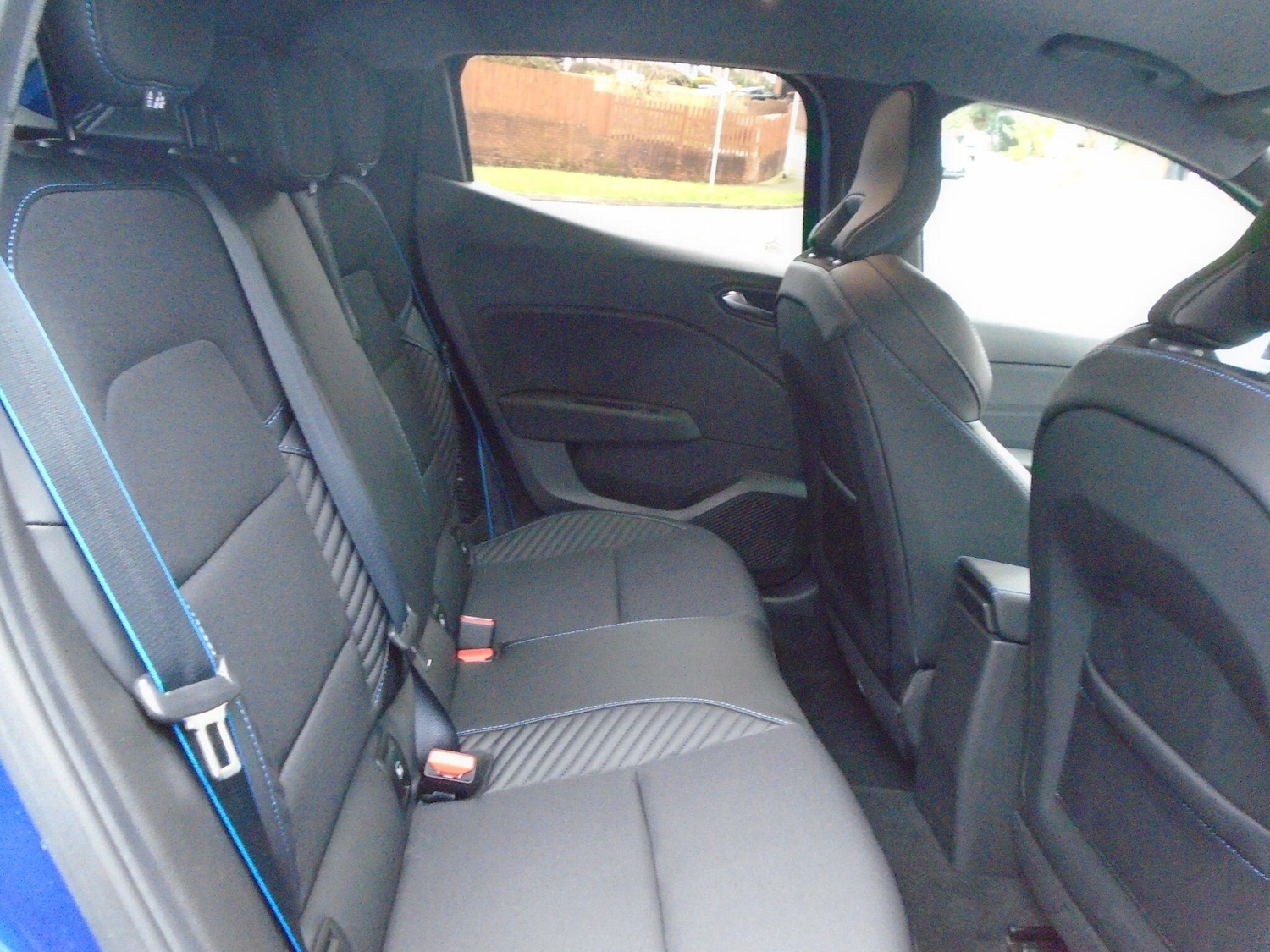 Used Renault Clio 2023 for sale - 76688651: Photo 25