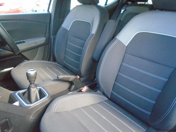 Used Dacia Sandero 2021 for sale - 76214107: Photo 30