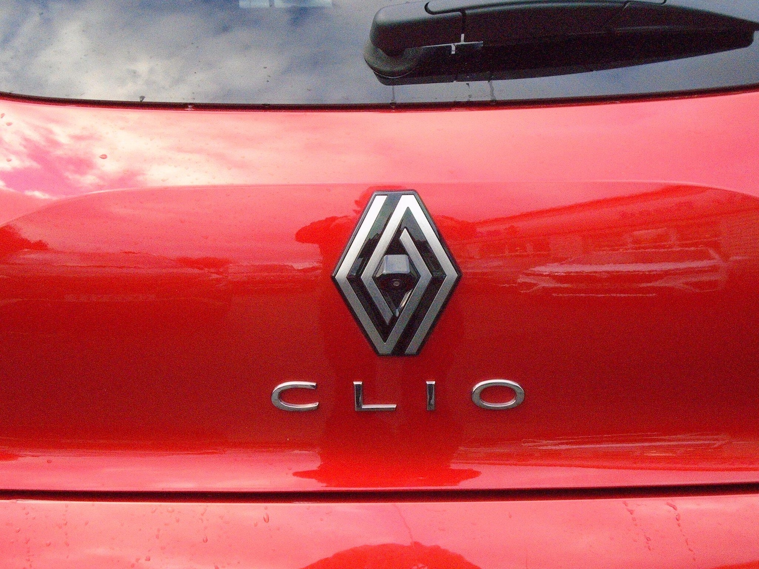 Used Renault Clio 2025 for sale - 76765264: Photo 12