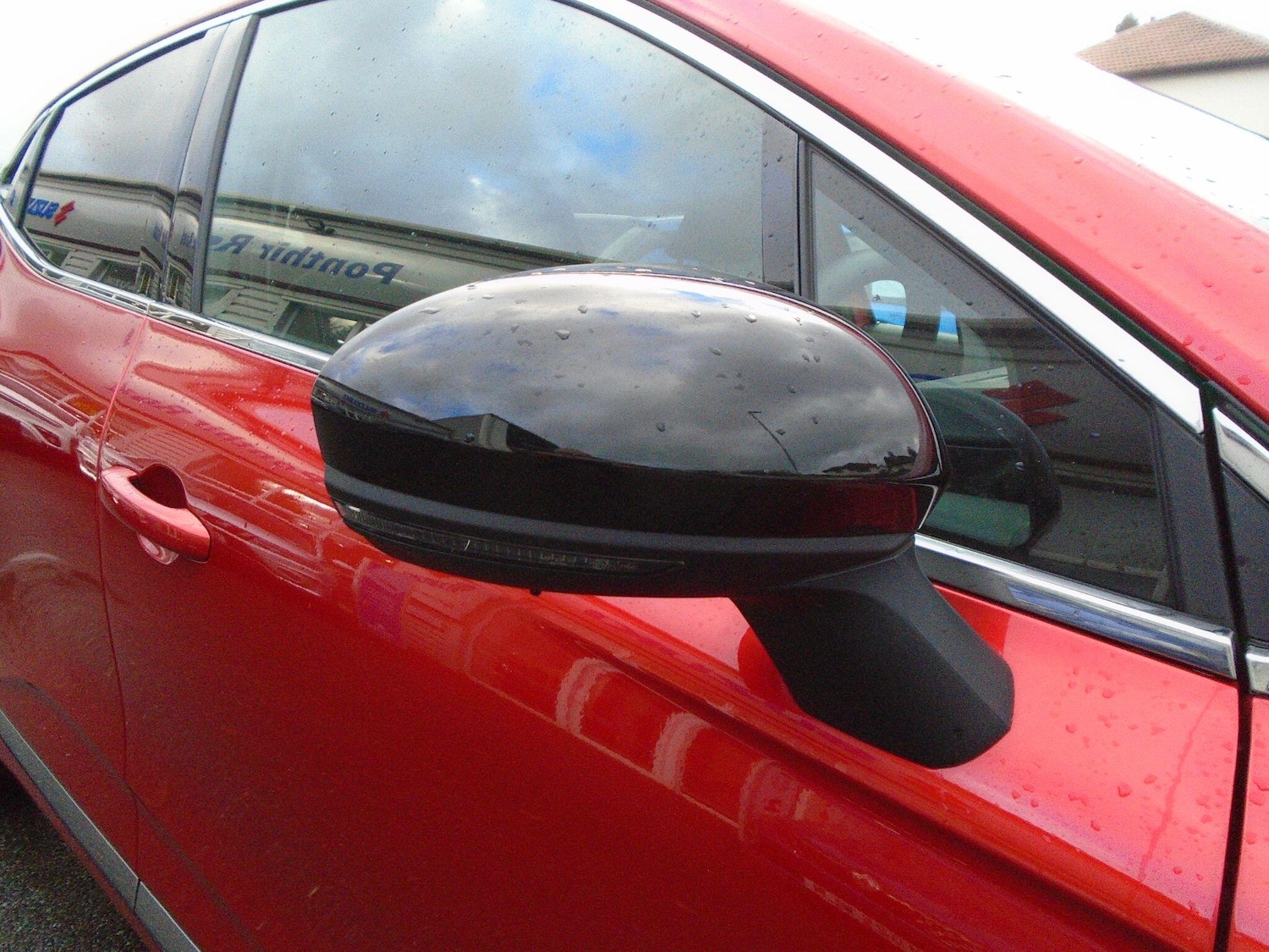 Used Renault Clio 2025 for sale - 76765264: Photo 17