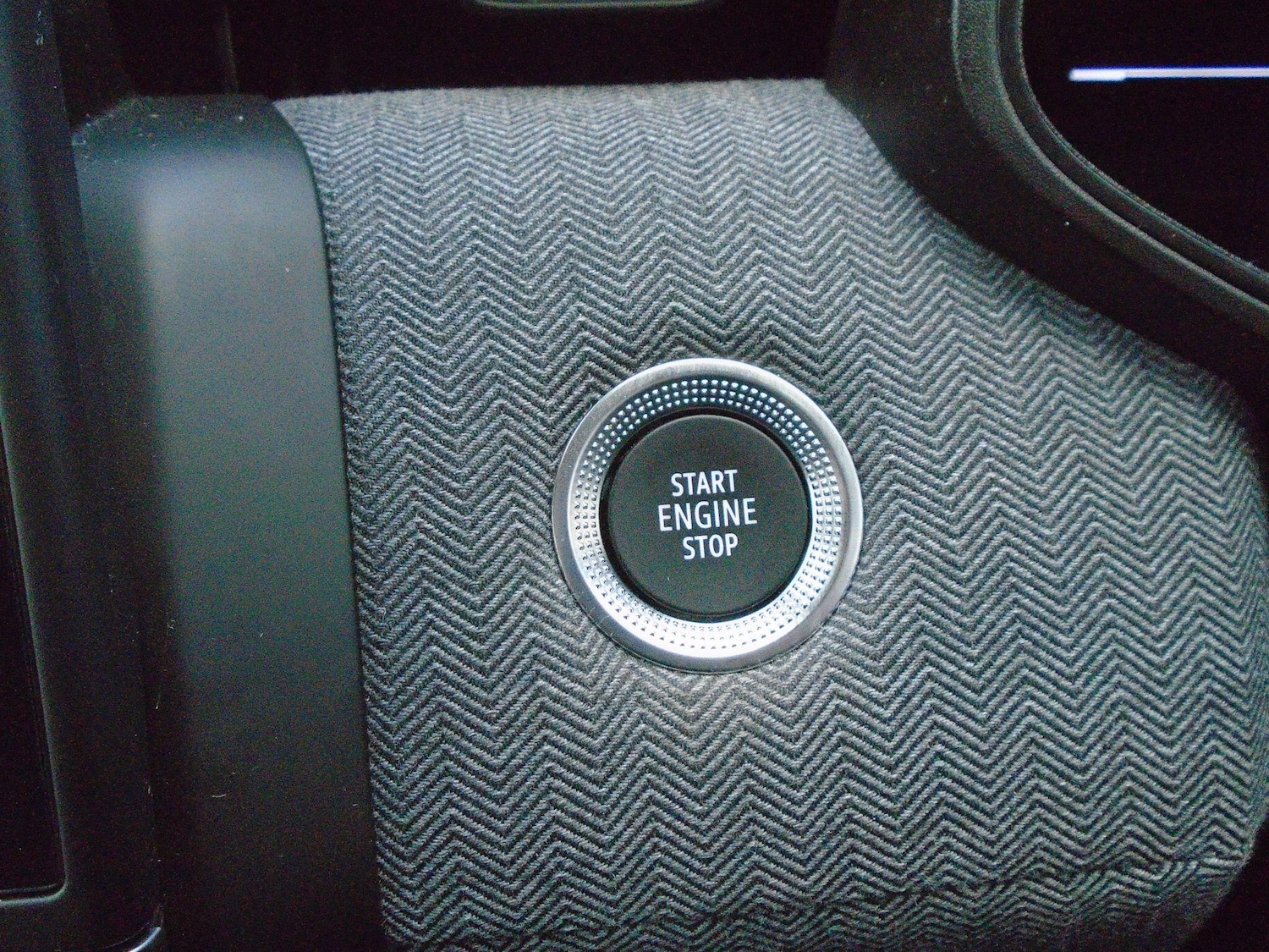 Used Renault Clio 2025 for sale - 76765264: Photo 45