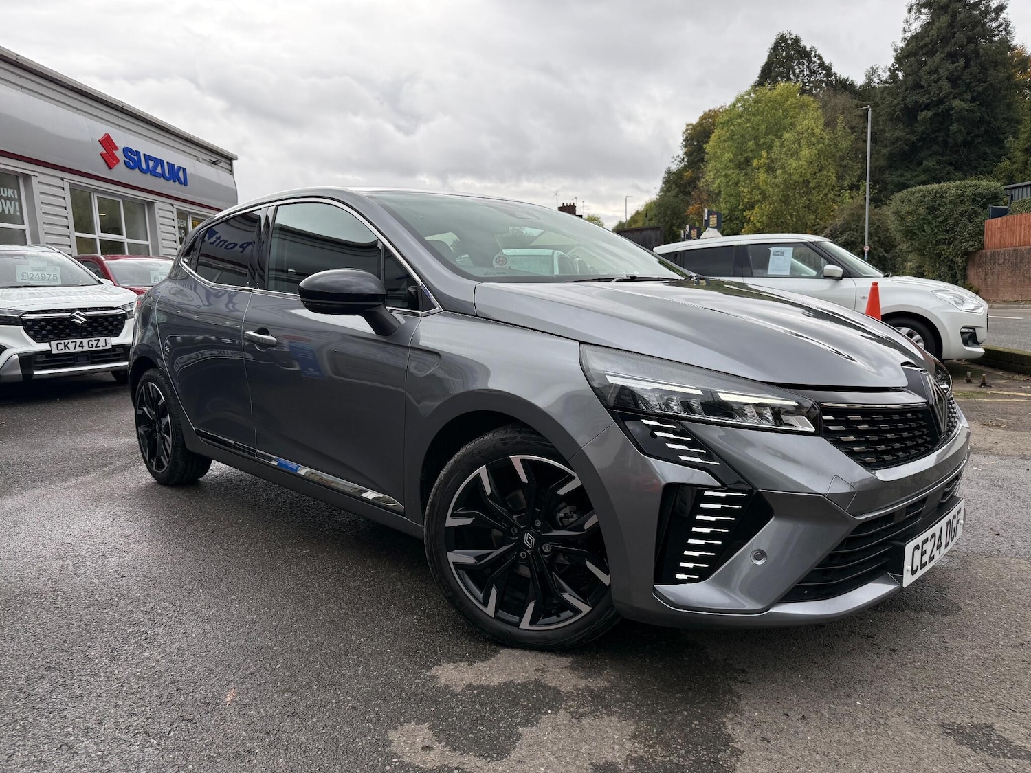 Used Renault Clio 2024 for sale - 76644551: Photo 1