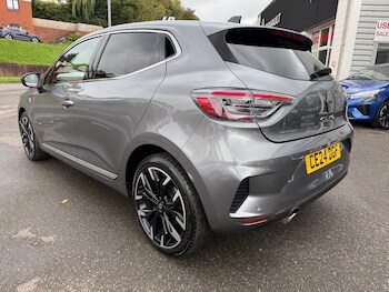 Used Renault Clio 2024 for sale - 76644551: Photo