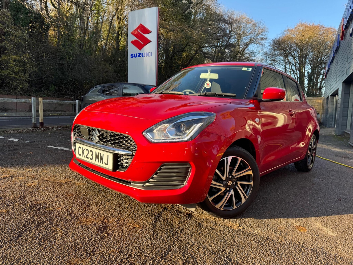 Used Suzuki Swift for sale - 76801050: Photo 1