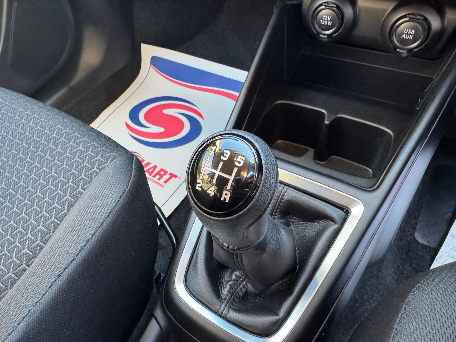 Used Suzuki Swift for sale - 76801050: Photo 5