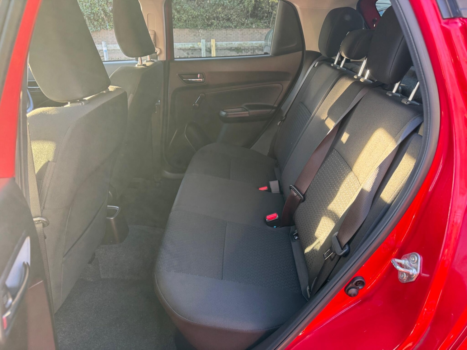 Used Suzuki Swift for sale - 76801050: Photo 8