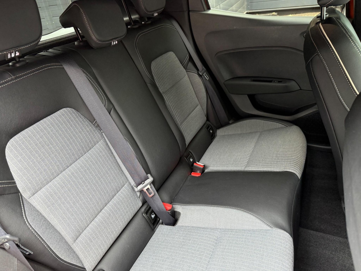 Used Renault Clio 2024 for sale - 76136709: Photo 18