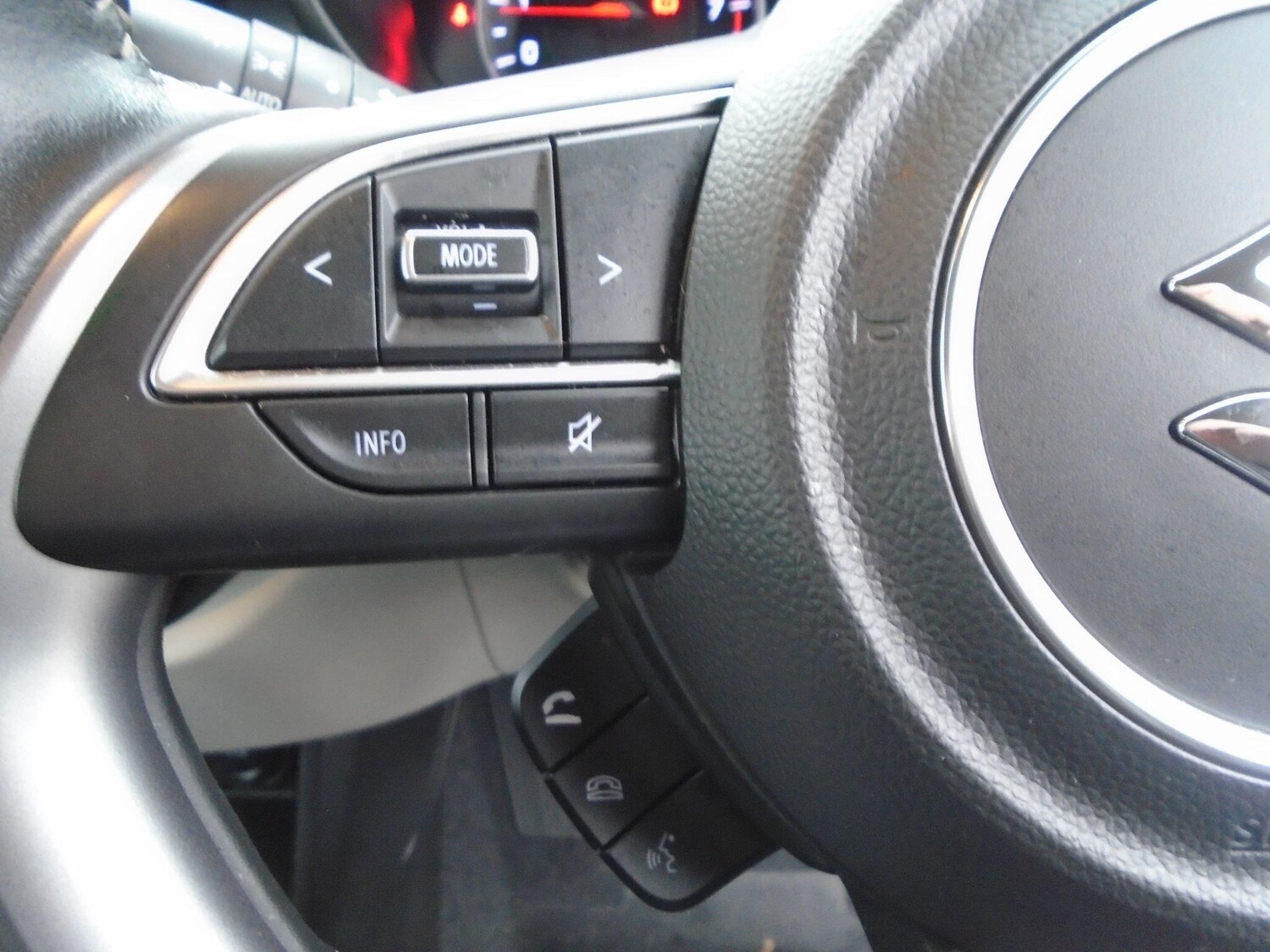 Used Suzuki Swift 2024 for sale - 77029433: Photo 45