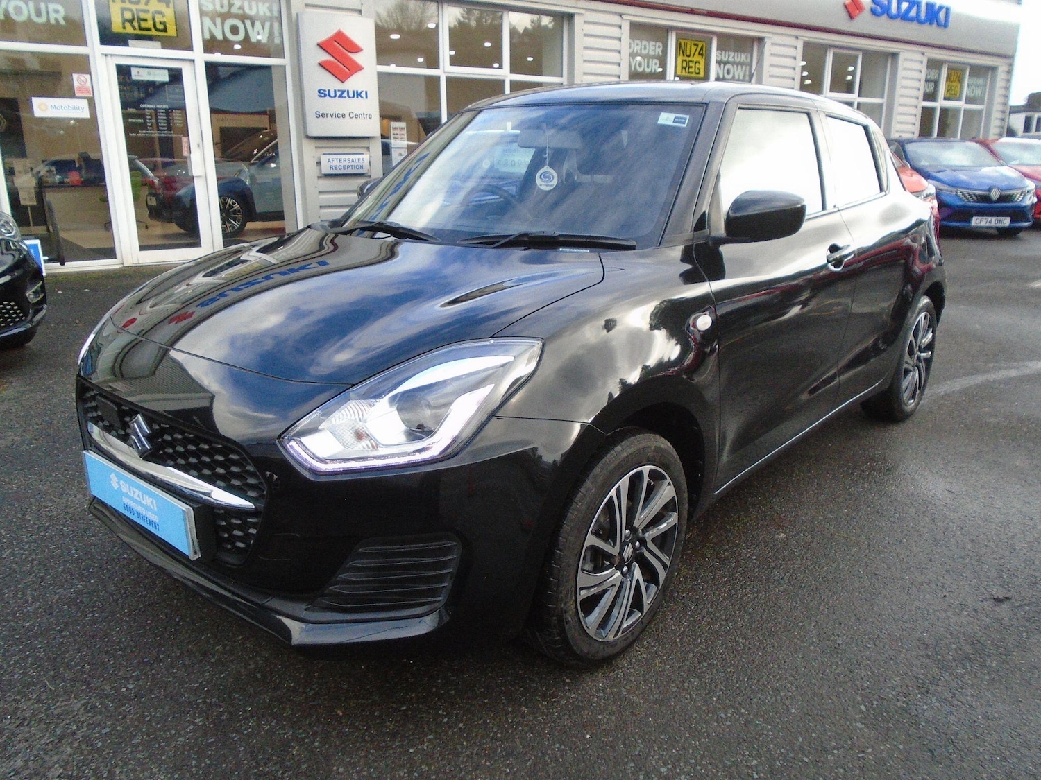 Used Suzuki Swift 2021 for sale - 77306351: Photo 3