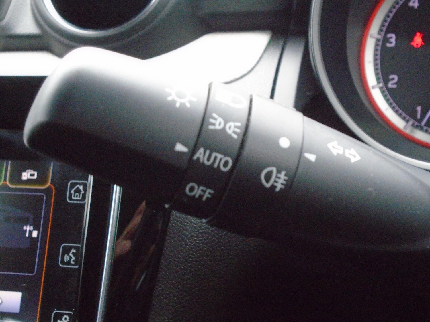 Used Suzuki Swift 2021 for sale - 77306351: Photo 36