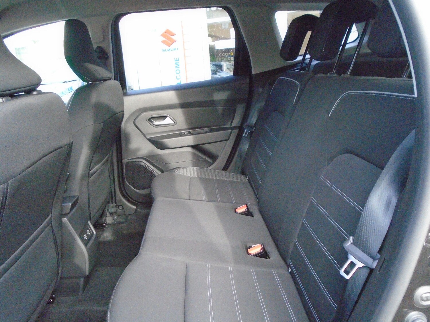 Used Dacia Duster 2023 for sale - 77279367: Photo 33