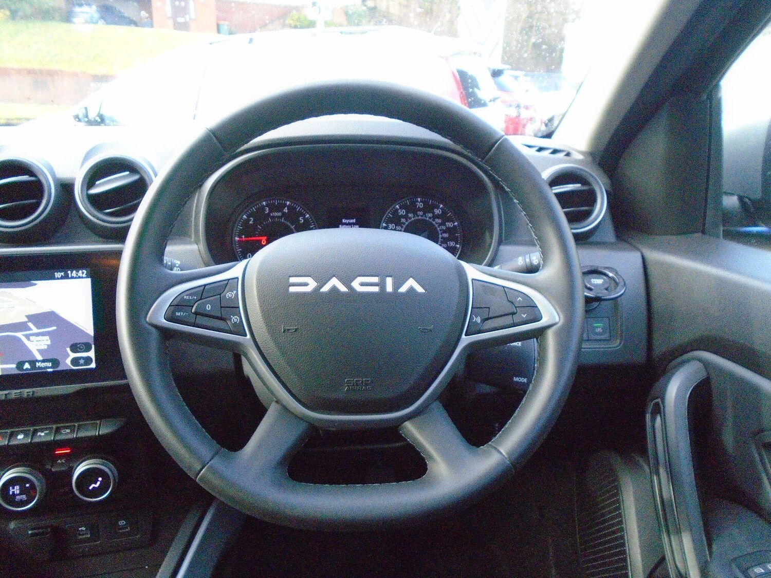 Used Dacia Duster 2023 for sale - 77279367: Photo 35