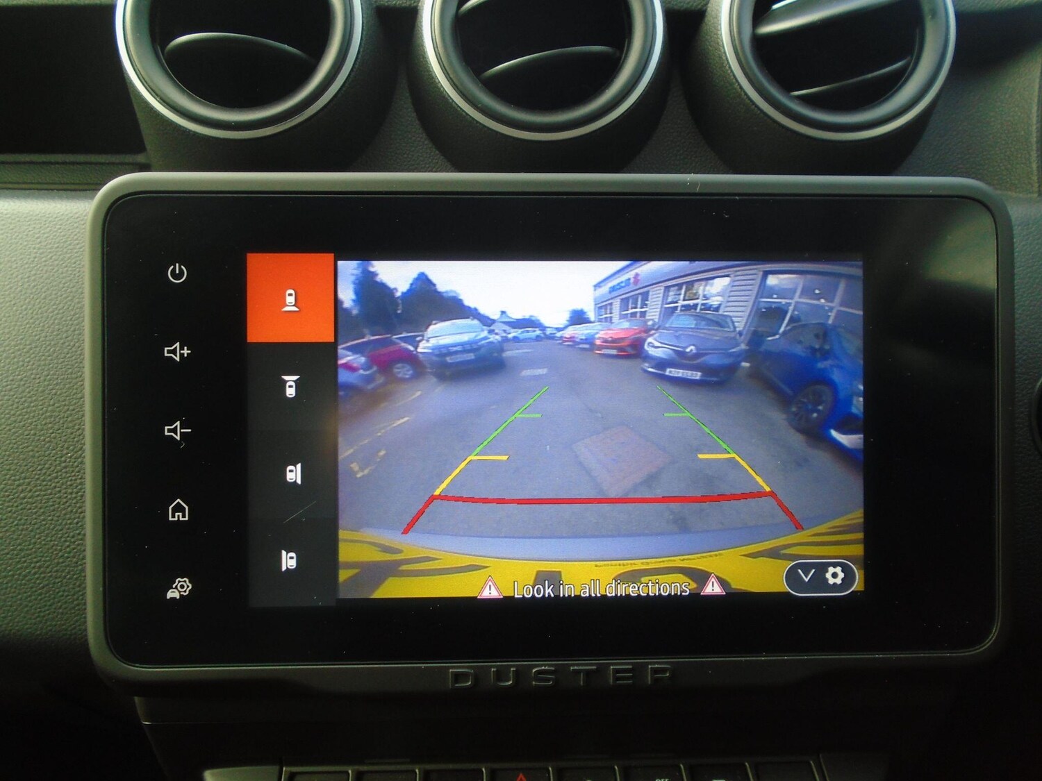 Used Dacia Duster 2023 for sale - 77279367: Photo 38