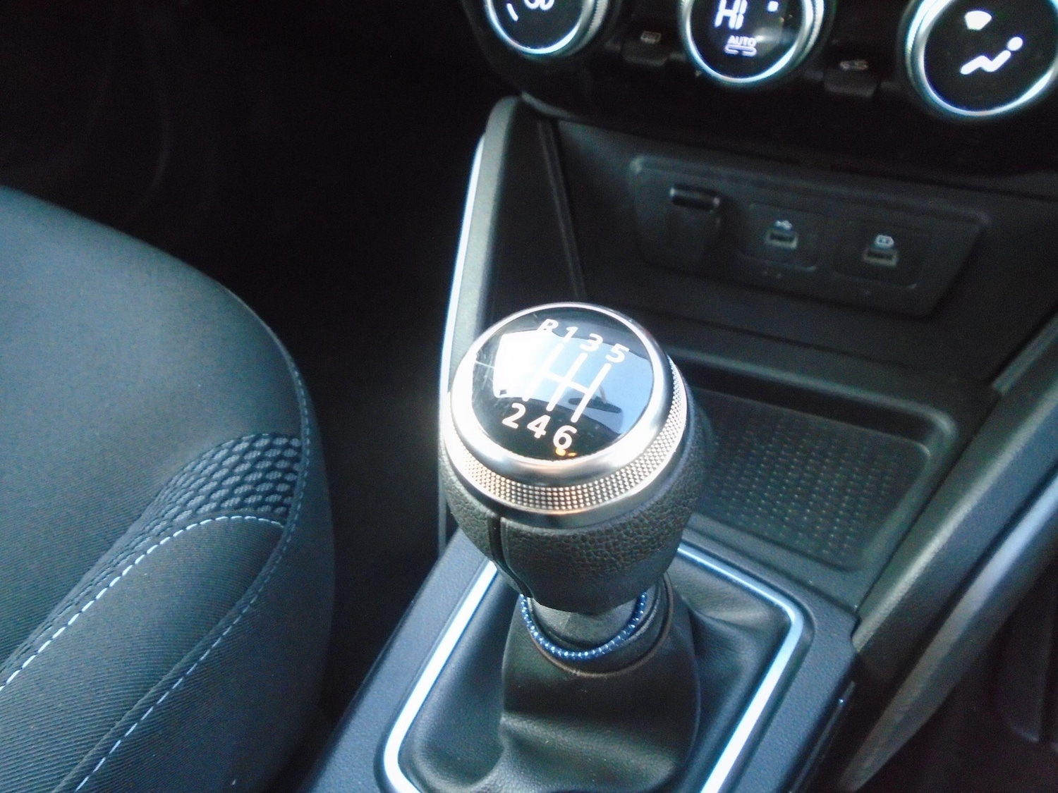 Used Dacia Duster 2022 for sale - 76899201: Photo 46