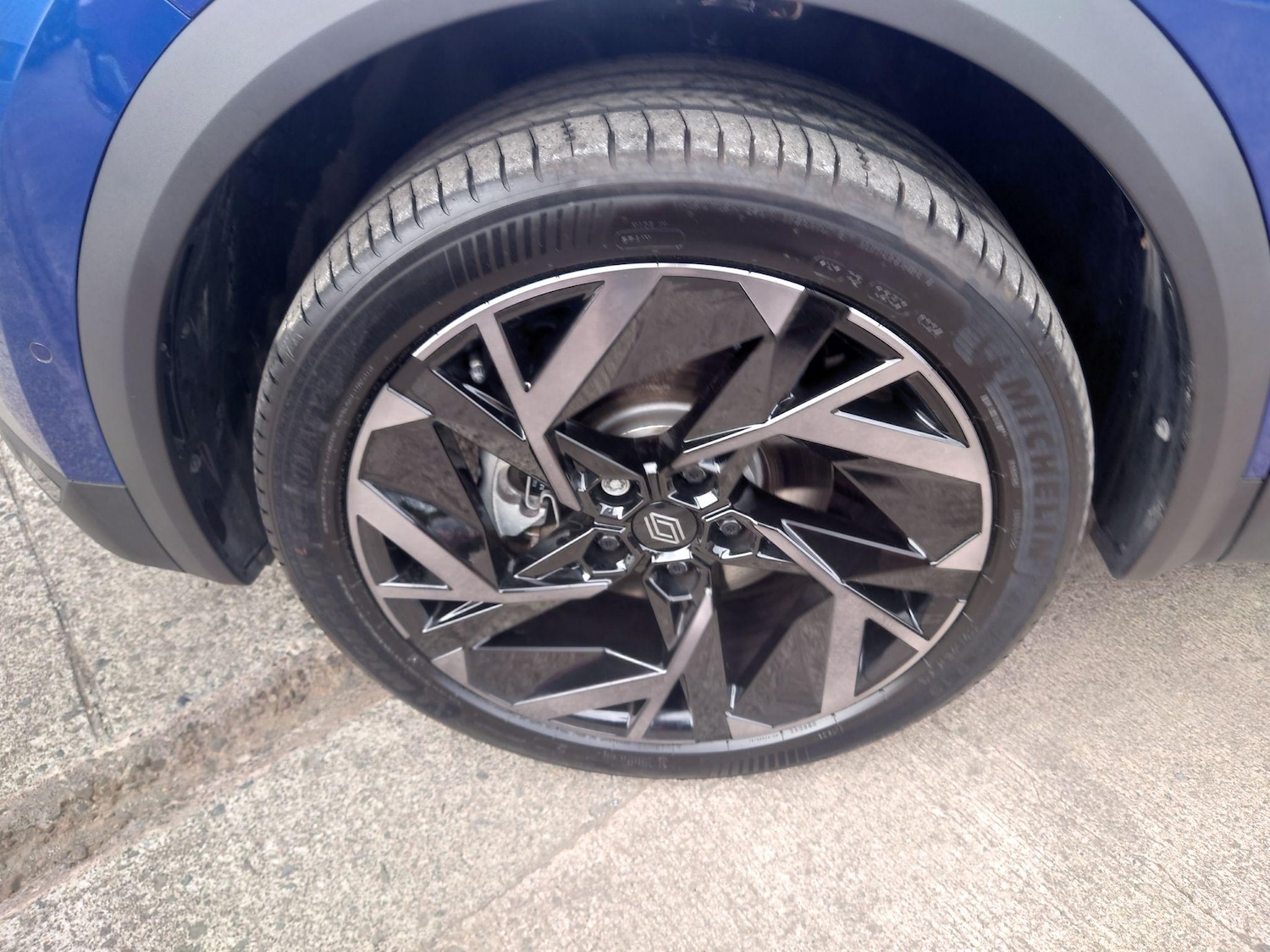 Used Renault Captur 2024 for sale - 76644970: Photo 11