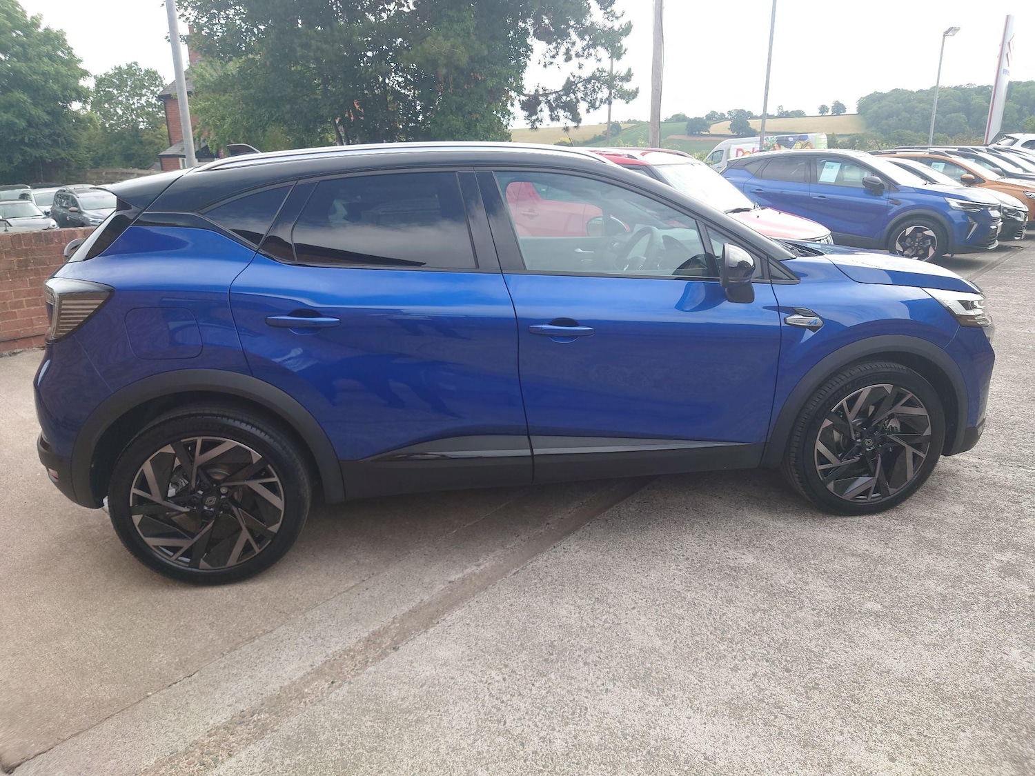 Used Renault Captur 2024 for sale - 76644970: Photo 8