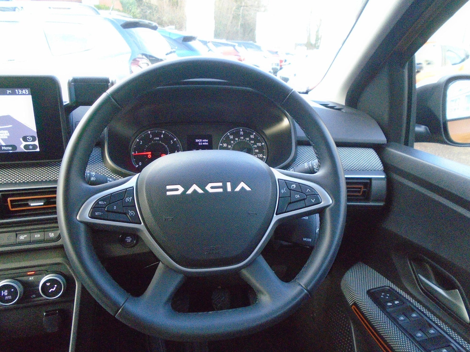 Used Dacia Sandero Stepway 2023 for sale - 77131443: Photo 33