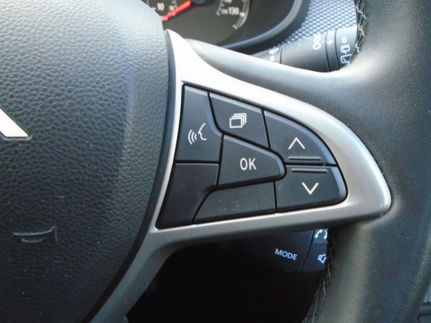 Used Dacia Sandero Stepway 2023 for sale - 77131443: Photo 46
