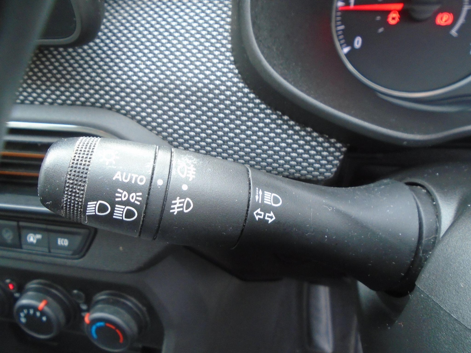 Used Dacia Sandero Stepway 2021 for sale - 76997024: Photo 47