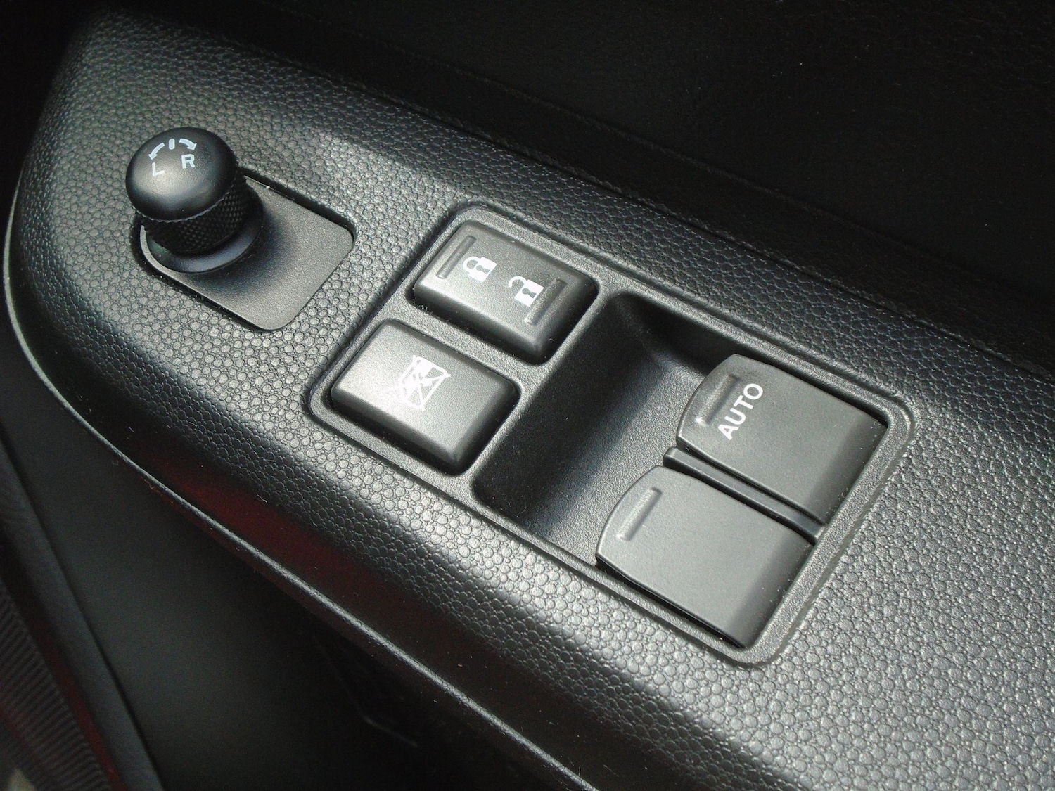 Used Suzuki Ignis 2023 for sale - 76645492: Photo 36