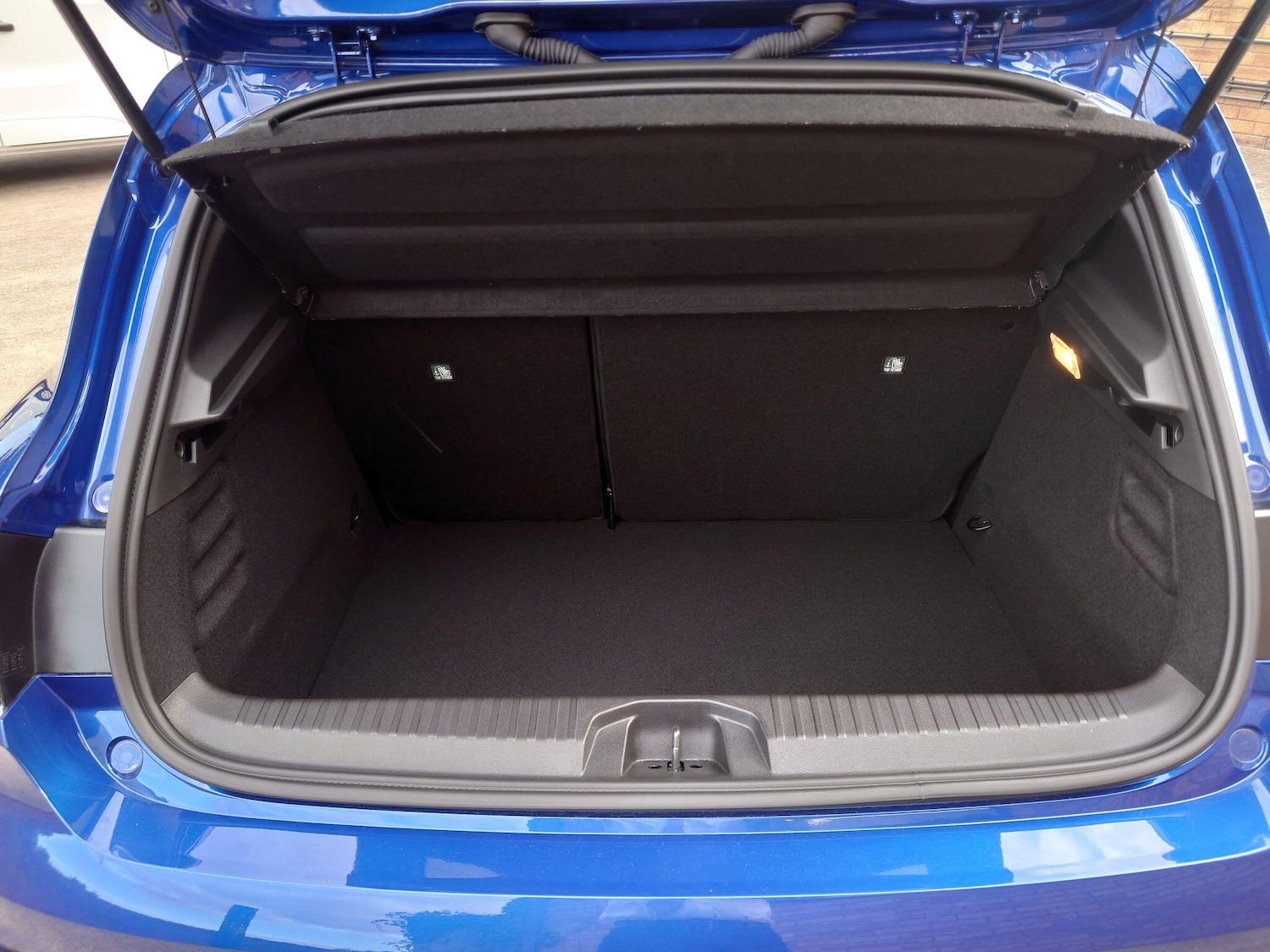 Used Renault Clio 2024 for sale - 76644980: Photo 17